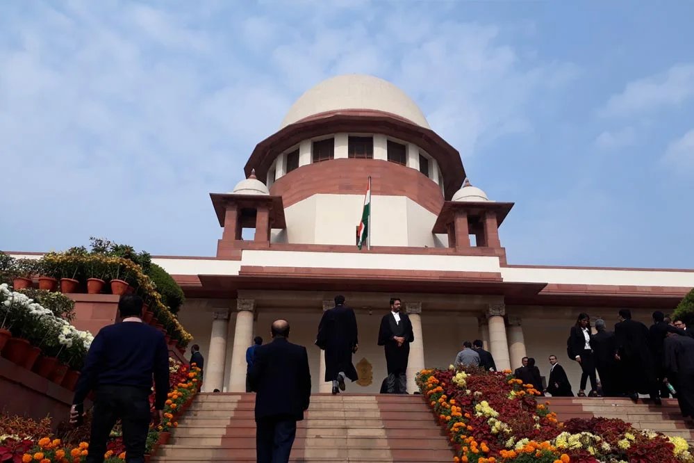 Supreme_Court_6_1-1.jpg